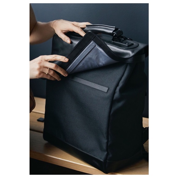 Lo & Sons The Prospect Backpack - Picture 6 of 16